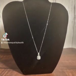 1 carat Moissanite Pendant Necklace NEW